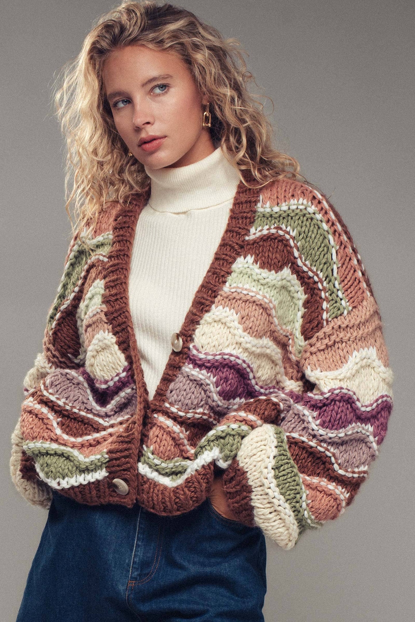 Sookie📚 Chunky Wave Knit Cardigan – Multicolor Yarn, Cropped Fit