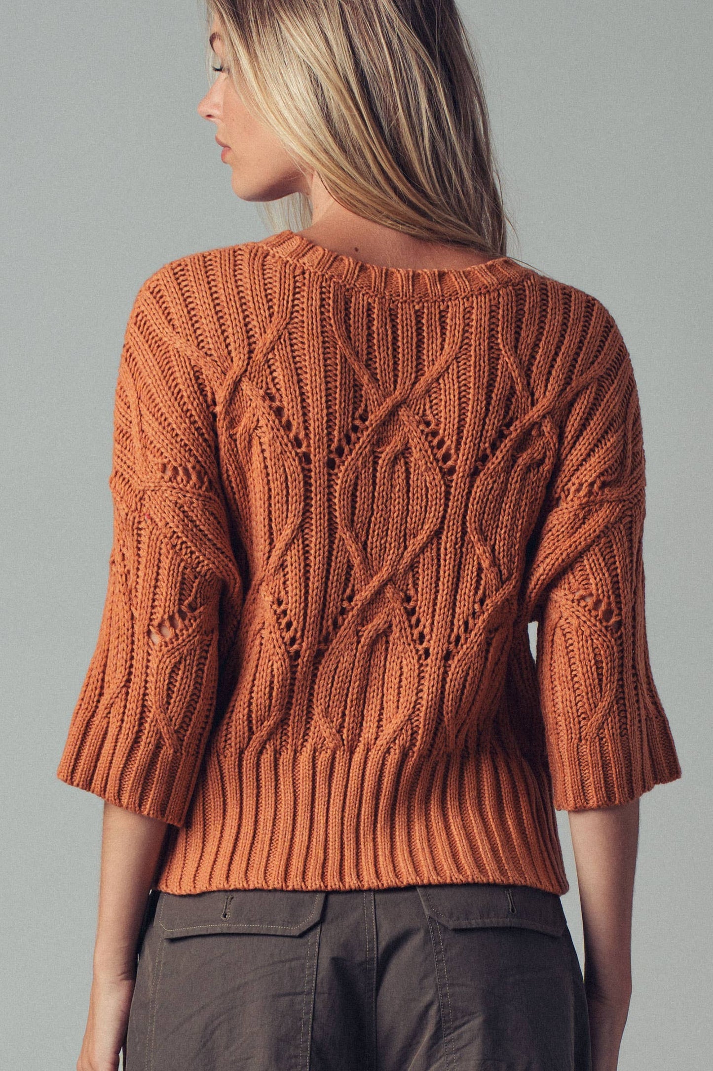 Clary📚Bohemian Knit Crochet Three Quarter Sleeve Crew Neck Sweater