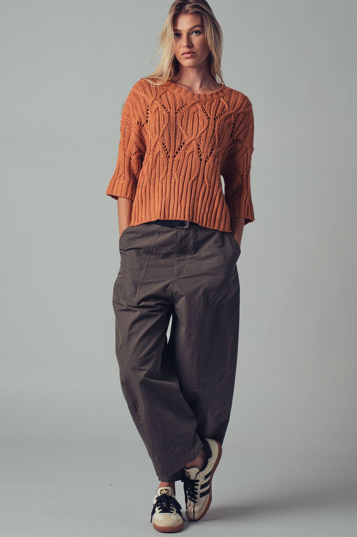 Clary📚Bohemian Knit Crochet Three Quarter Sleeve Crew Neck Sweater