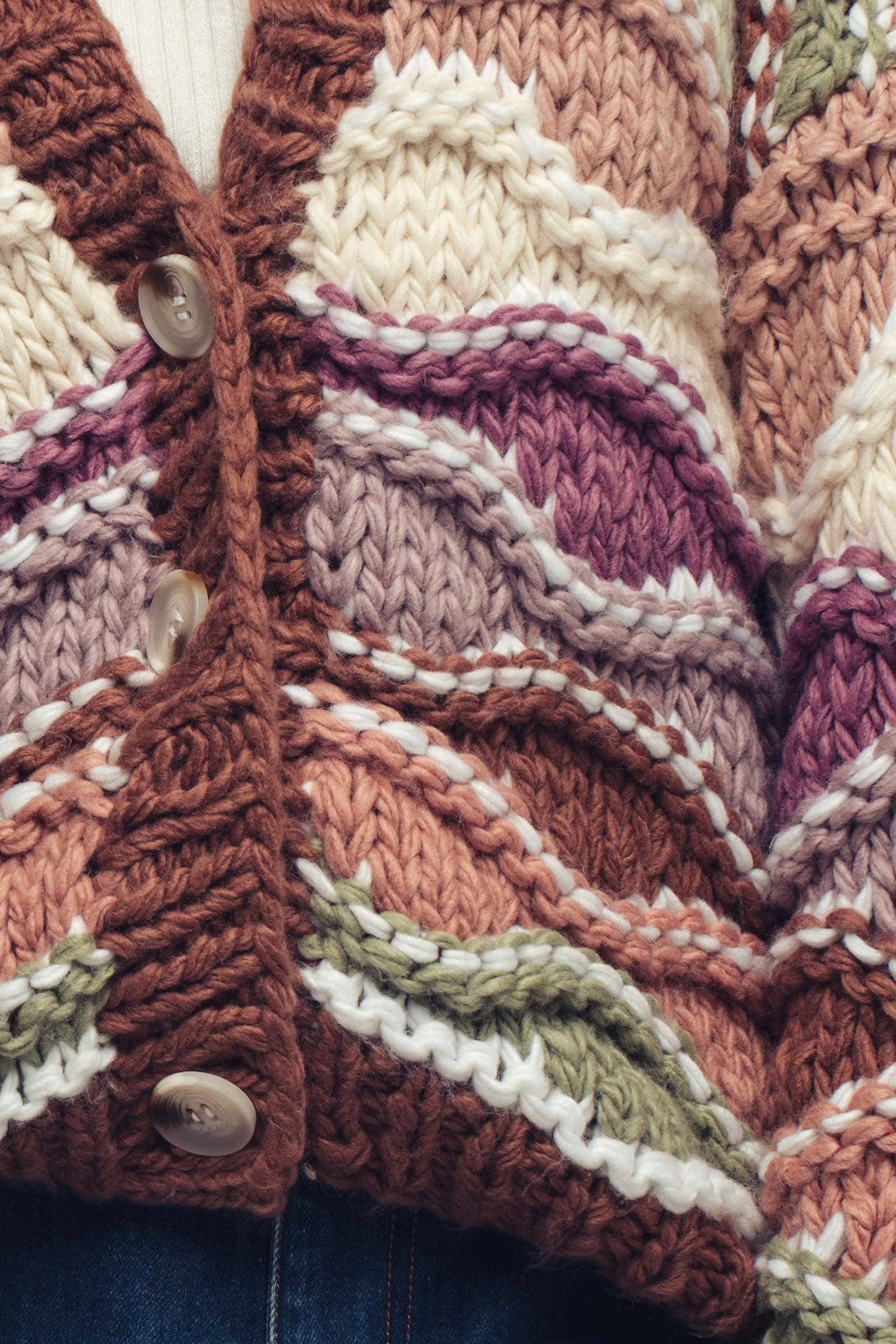 Sookie📚 Chunky Wave Knit Cardigan – Multicolor Yarn, Cropped Fit